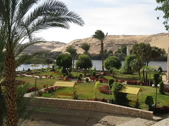 Aswan Botanical Garden & Felucca tour
