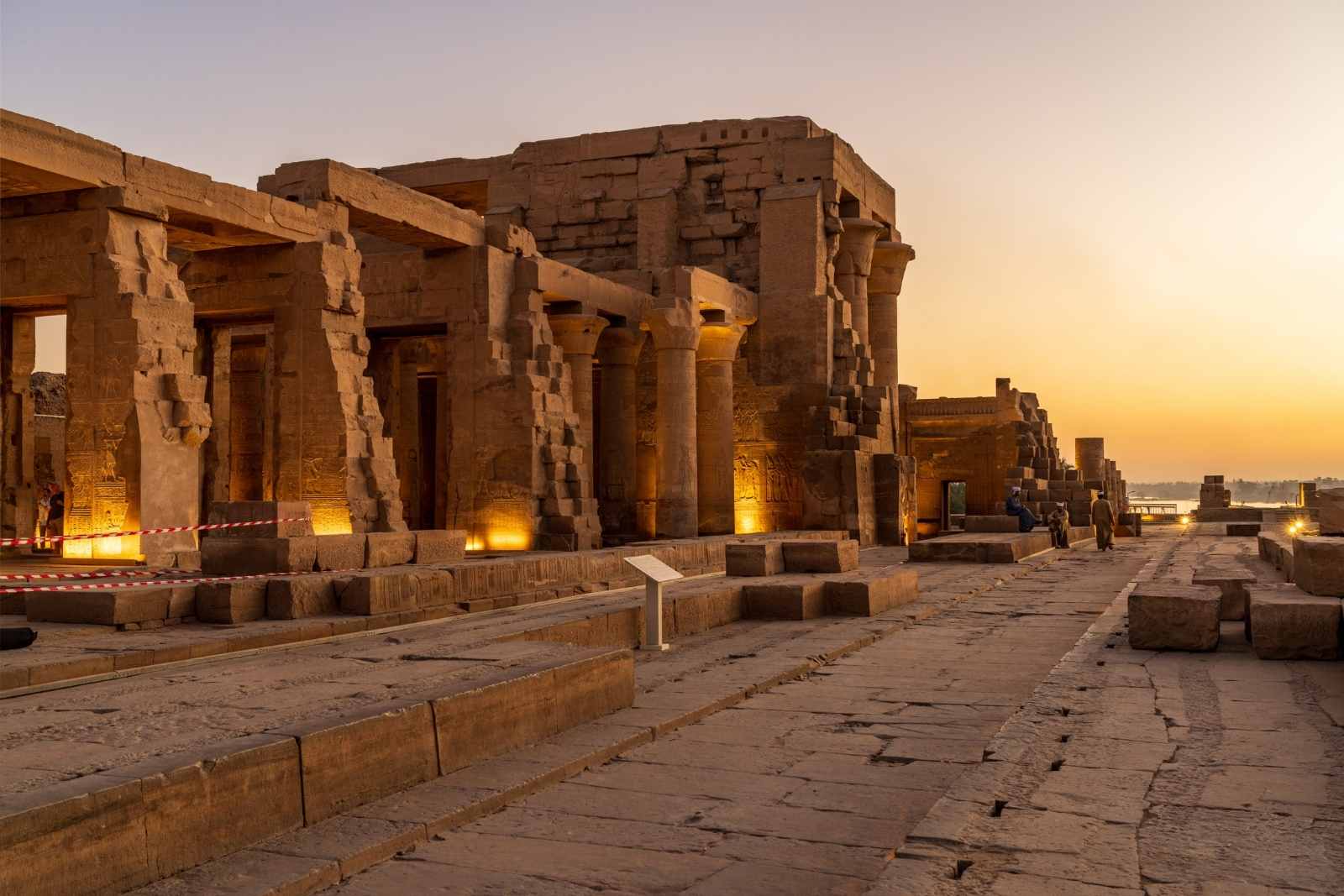 Egyptopia Travel Egypt tour image