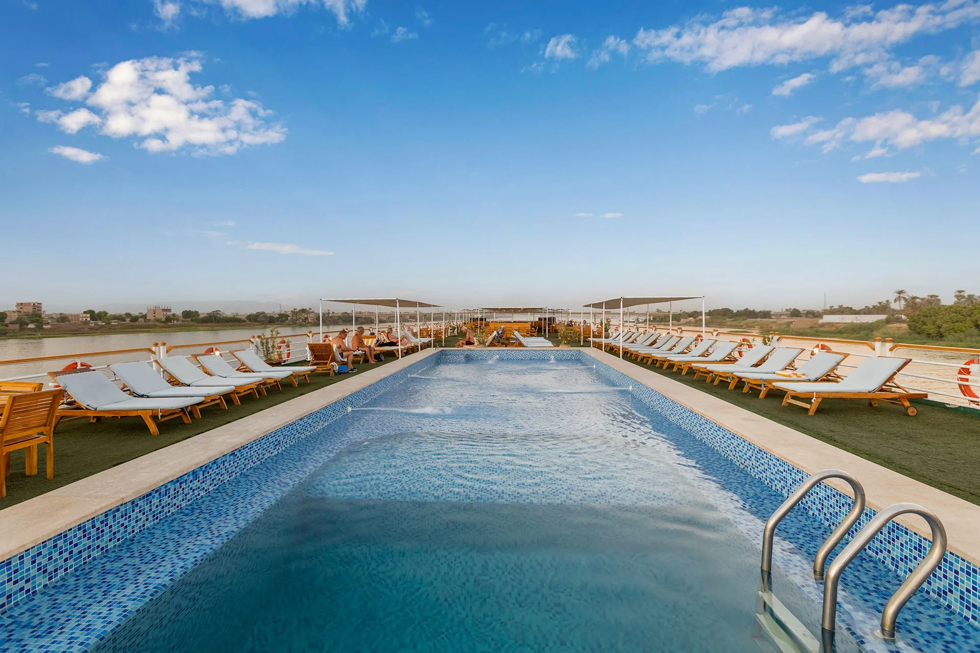 radamisII gallery photo2