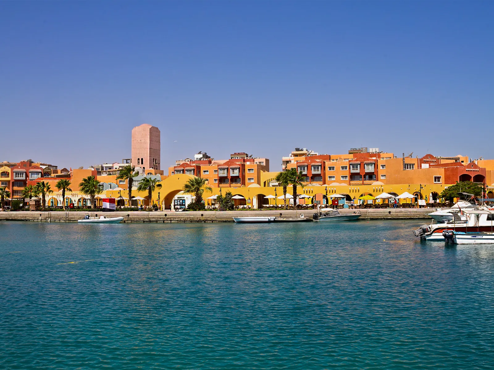 Hurghada vs sharm