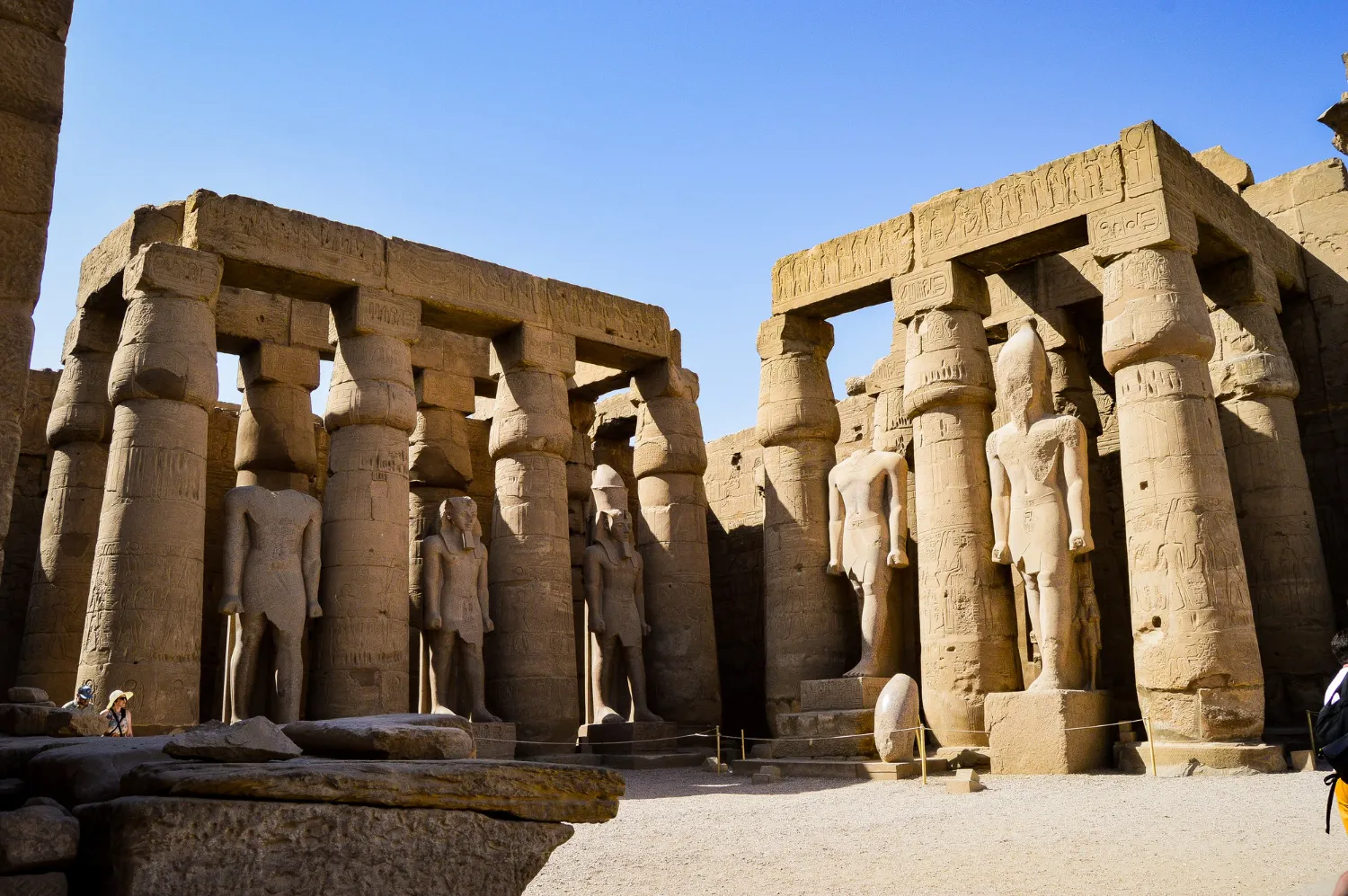 Aswan to Luxor nile cruise, Luxor temple